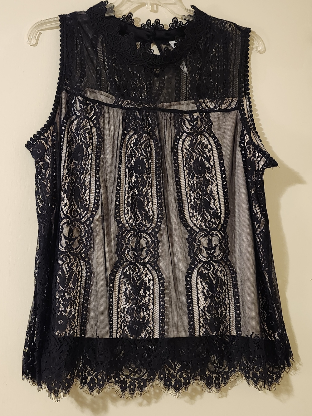 NY Collections Black Lace Tan Lining Romantic Goth Sleeveless Top Women's 2XL